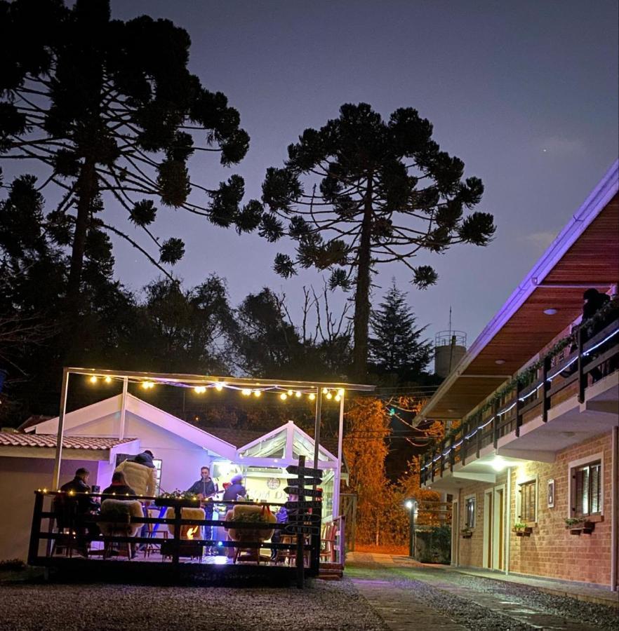 Vila Velasco Campos do Jordão エクステリア 写真